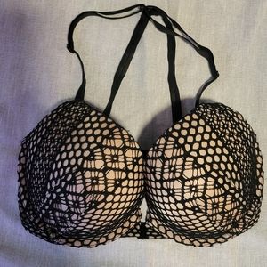 32DD Victoria's Secret bra